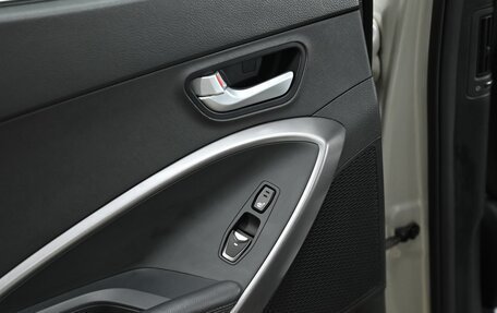 Hyundai Santa Fe III рестайлинг, 2015 год, 1 565 000 рублей, 15 фотография