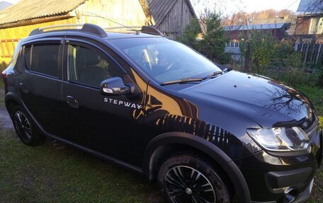 Renault Sandero II рестайлинг, 2017 год, 1 170 000 рублей, 13 фотография