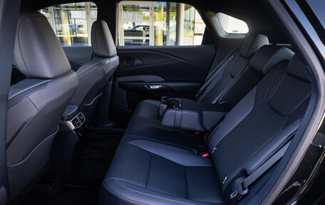 Lexus RX IV рестайлинг, 2025 год, 8 500 000 рублей, 12 фотография