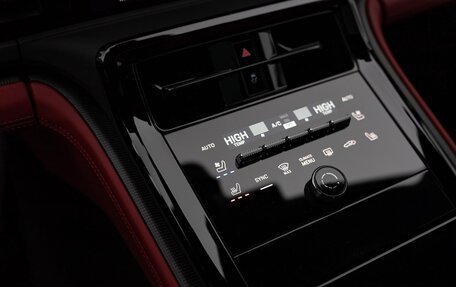 Porsche Panamera, 2025 год, 32 990 000 рублей, 14 фотография