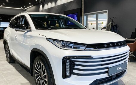 CheryExeed TXL, 2024 год, 4 200 000 рублей, 3 фотография