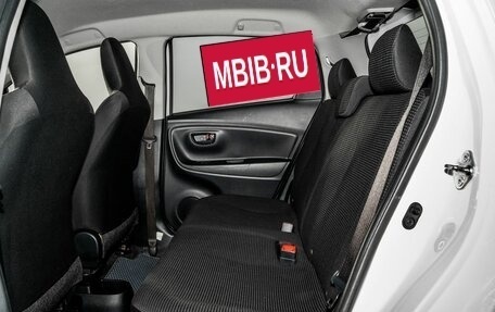 Toyota Vitz, 2017 год, 879 000 рублей, 7 фотография