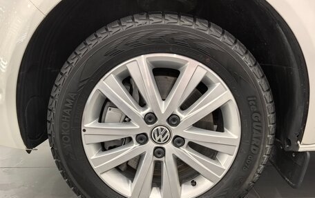 Volkswagen Multivan T6 рестайлинг, 2018 год, 6 995 000 рублей, 6 фотография