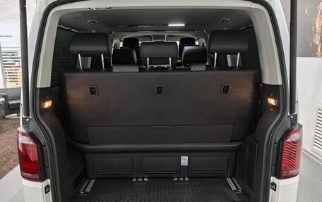 Volkswagen Multivan T6 рестайлинг, 2018 год, 6 995 000 рублей, 20 фотография