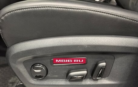 Volkswagen Multivan T6 рестайлинг, 2018 год, 6 995 000 рублей, 40 фотография