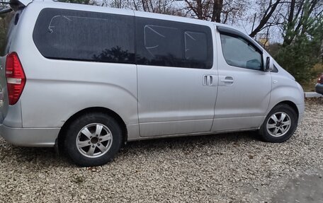 Hyundai Grand Starex Grand Starex I рестайлинг 2, 2009 год, 1 150 000 рублей, 4 фотография