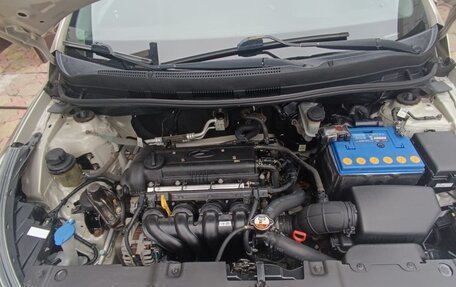 Hyundai Solaris II рестайлинг, 2013 год, 880 000 рублей, 7 фотография