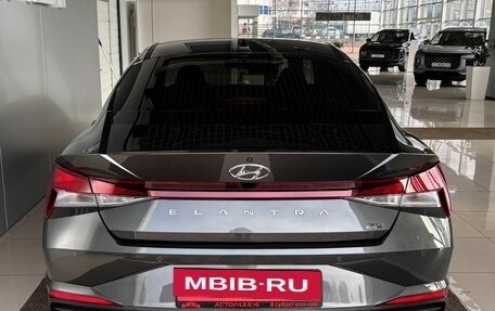 Hyundai Elantra, 2021 год, 2 199 000 рублей, 7 фотография