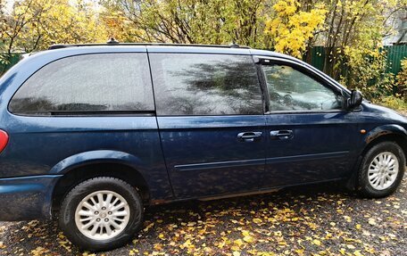 Chrysler Voyager IV, 2005 год, 560 000 рублей, 8 фотография