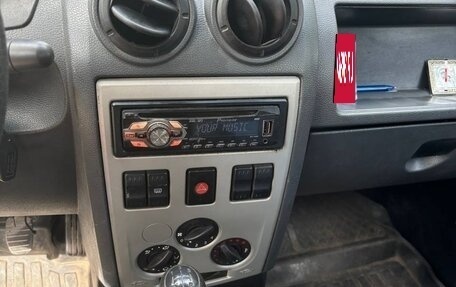 Renault Logan I, 2009 год, 205 000 рублей, 5 фотография