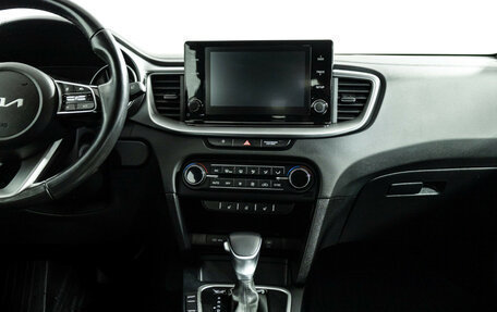 KIA cee'd III, 2022 год, 1 799 000 рублей, 14 фотография