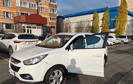 Hyundai ix35 I рестайлинг, 2012 год, 1 065 000 рублей, 2 фотография