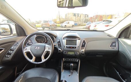 Hyundai ix35 I рестайлинг, 2012 год, 1 065 000 рублей, 16 фотография