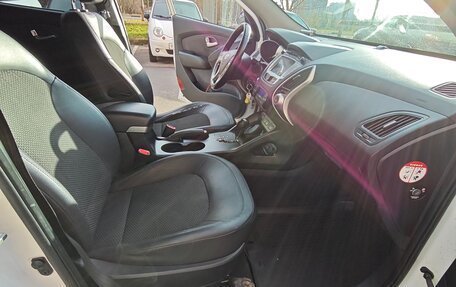 Hyundai ix35 I рестайлинг, 2012 год, 1 065 000 рублей, 19 фотография