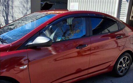 Hyundai Solaris II рестайлинг, 2013 год, 740 000 рублей, 5 фотография