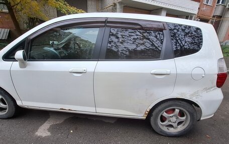 Honda Fit III, 2002 год, 350 000 рублей, 3 фотография
