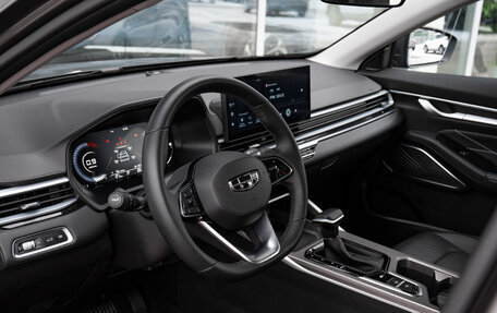 Geely Emgrand, 2024 год, 1 990 000 рублей, 14 фотография