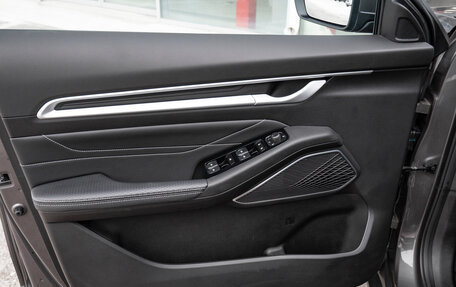 Geely Emgrand, 2024 год, 1 990 000 рублей, 15 фотография