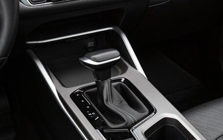 Geely Emgrand, 2024 год, 1 990 000 рублей, 21 фотография