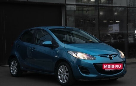 Mazda 2 III, 2011 год, 1 050 000 рублей, 3 фотография