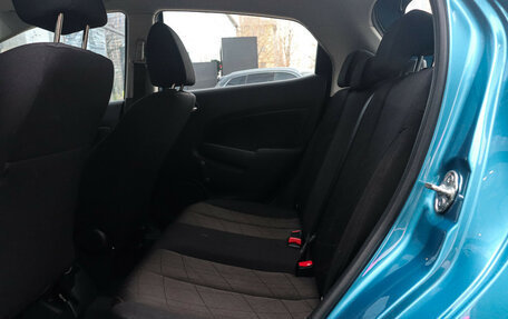 Mazda 2 III, 2011 год, 1 050 000 рублей, 10 фотография