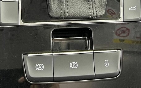 Skoda Superb III рестайлинг, 2017 год, 1 870 000 рублей, 19 фотография