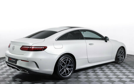 Mercedes-Benz E-Класс, 2020 год, 5 790 000 рублей, 5 фотография