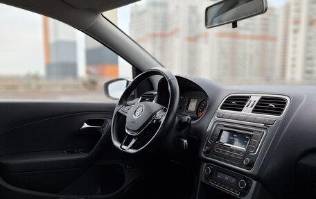 Volkswagen Polo VI (EU Market), 2016 год, 1 140 000 рублей, 21 фотография