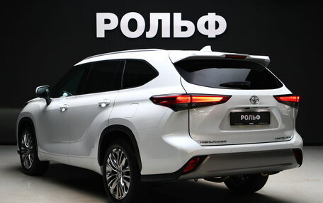 Toyota Highlander, 2025 год, 6 300 000 рублей, 2 фотография