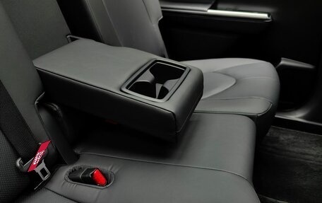 Toyota Highlander, 2025 год, 6 300 000 рублей, 34 фотография