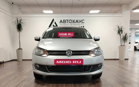 Volkswagen Polo VI (EU Market), 2013 год, 528 000 рублей, 2 фотография