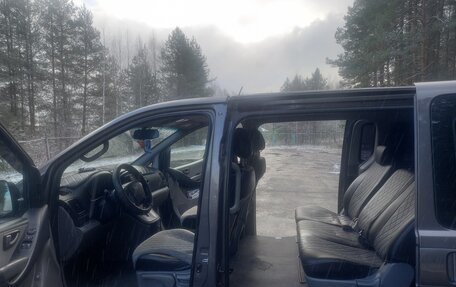 Hyundai H-1 II рестайлинг, 2012 год, 1 350 000 рублей, 11 фотография