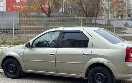 Renault Logan I, 2012 год, 380 000 рублей, 3 фотография