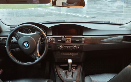 BMW 3 серия, 2011 год, 1 125 000 рублей, 13 фотография