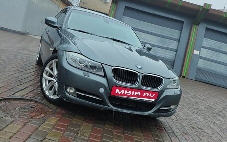 BMW 3 серия, 2011 год, 1 125 000 рублей, 3 фотография
