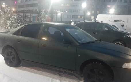 Audi A4, 1995 год, 250 000 рублей, 5 фотография