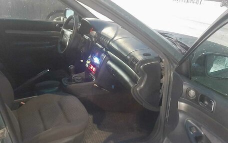 Audi A4, 1995 год, 250 000 рублей, 12 фотография