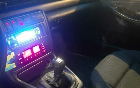 Audi A4, 1995 год, 250 000 рублей, 11 фотография