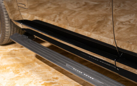 Land Rover Range Rover IV рестайлинг, 2025 год, 27 990 000 рублей, 6 фотография