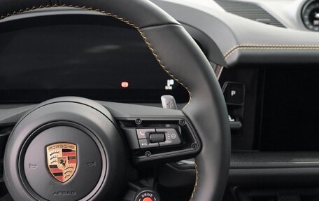 Porsche Cayenne III, 2025 год, 31 000 000 рублей, 28 фотография