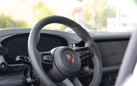 Porsche Cayenne III, 2025 год, 31 000 000 рублей, 18 фотография