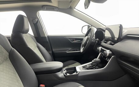 Toyota RAV4, 2025 год, 4 450 000 рублей, 12 фотография