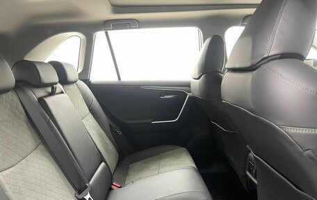 Toyota RAV4, 2025 год, 4 450 000 рублей, 13 фотография