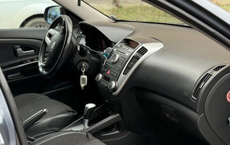 KIA cee'd I рестайлинг, 2011 год, 900 000 рублей, 9 фотография