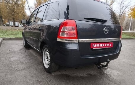 Opel Zafira B, 2011 год, 1 000 000 рублей, 9 фотография