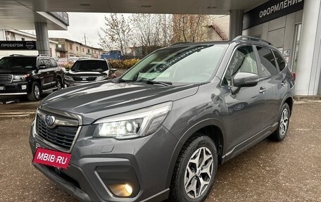 Subaru Forester, 2021 год, 2 850 000 рублей, 9 фотография