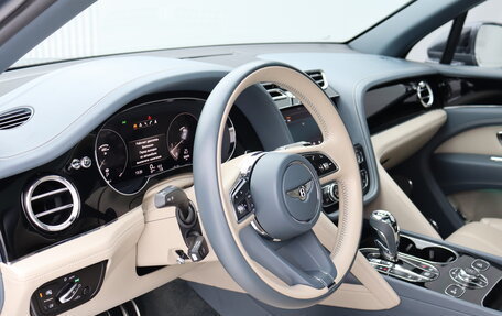 Bentley Bentayga I, 2021 год, 21 990 000 рублей, 9 фотография