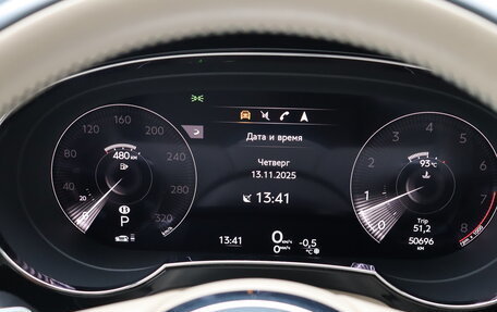 Bentley Bentayga I, 2021 год, 21 990 000 рублей, 17 фотография