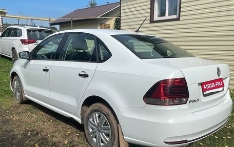 Volkswagen Polo VI (EU Market), 2015 год, 1 000 000 рублей, 5 фотография