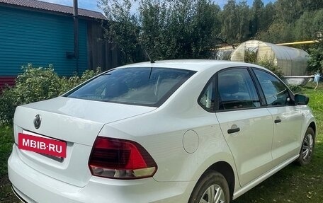 Volkswagen Polo VI (EU Market), 2015 год, 1 000 000 рублей, 4 фотография